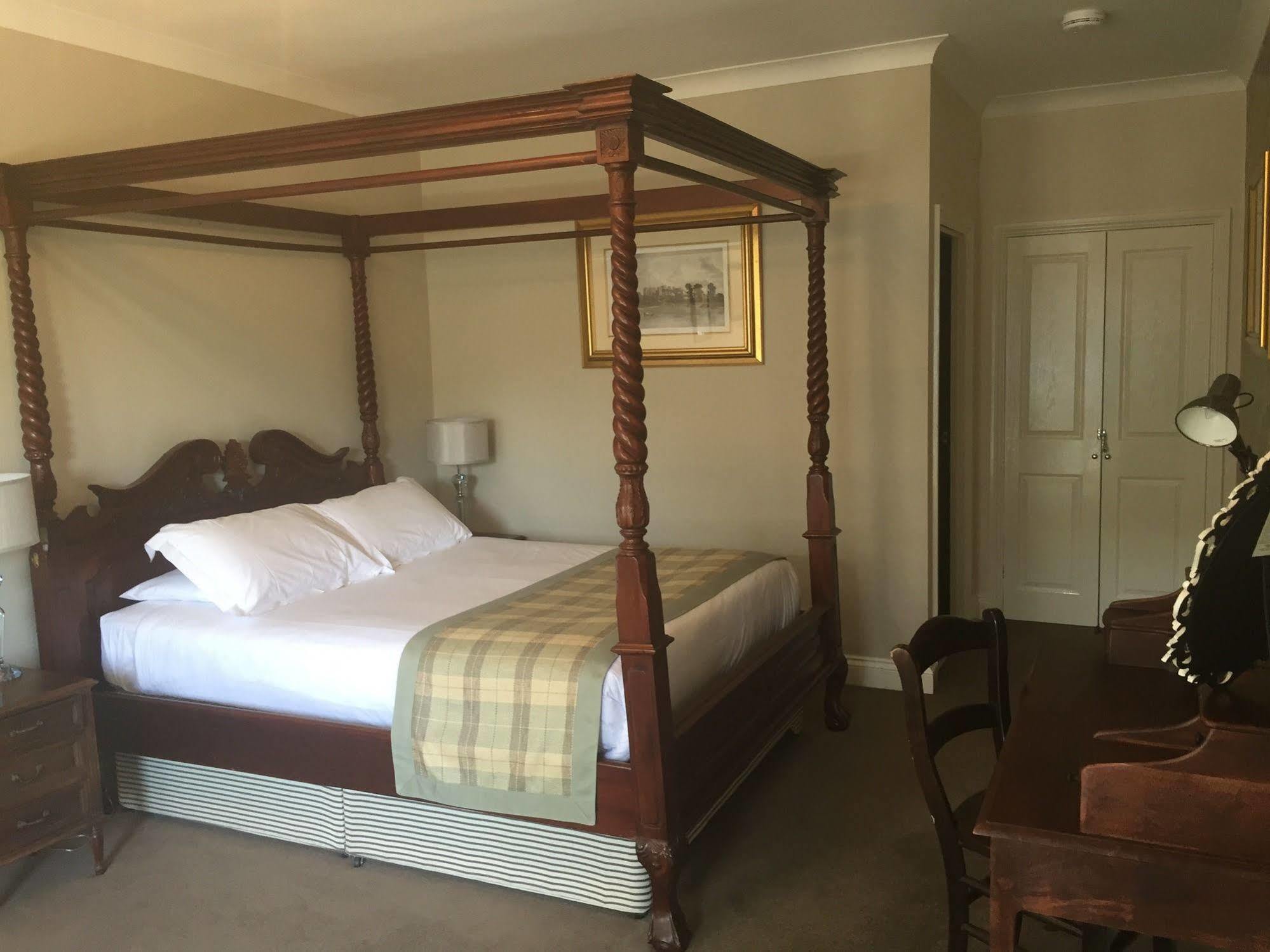 Hever Hotel 에덴브리지 외부 사진